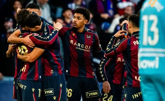 Analisis dan Prediksi Skor Levante vs Atletico Madrid: Tuan Rumah Lagi Naik Daun!