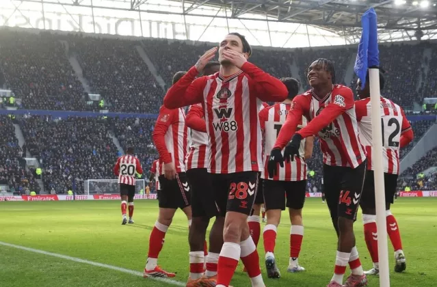 Analisis dan Prediksi Skor Sunderland vs Burnley: Tuan Rumah Punya Modal Lebih Kuat!