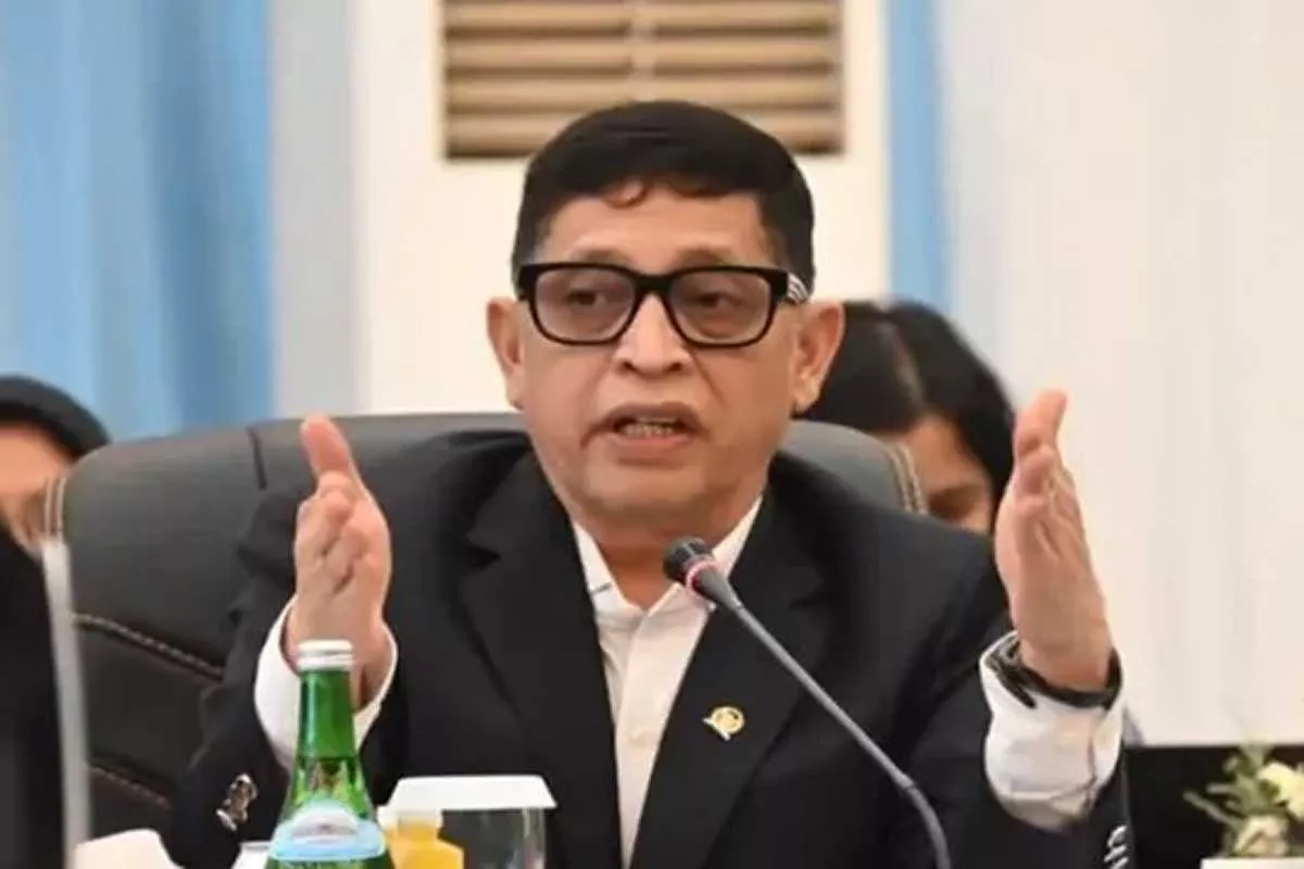 Soal Guru Honorer, Baleg DPR Soroti Krisis Kesejahteraan dan Maraknya Kriminalisasi Pendidik