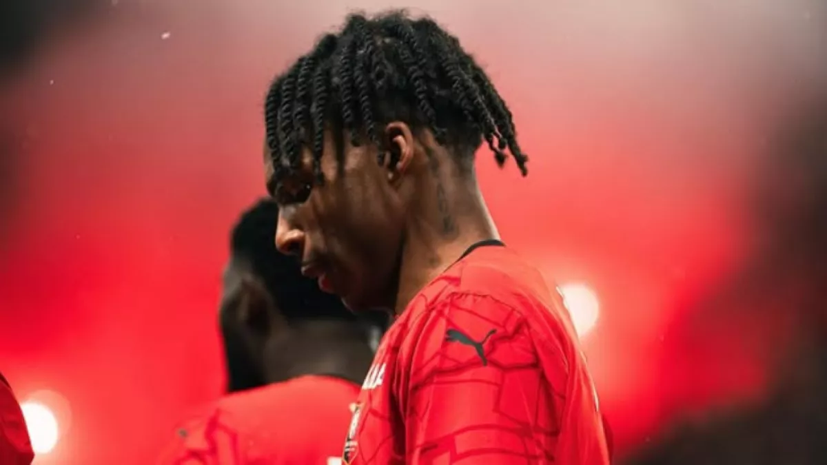 Liverpool Bayar Rp1,3 Triliun untuk Datangkan Bek Rennes ke Anfield