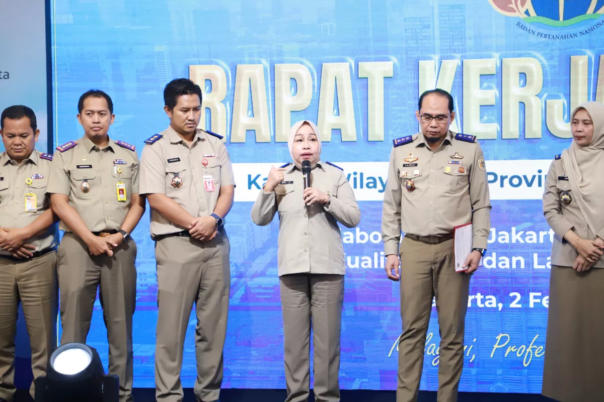 Tekankan Integritas Pegawai, Pejabat Pelaksana Pelayanan di Kantor Pertanahan DKI Jakarta Tanda Tangani Pakta Integritas