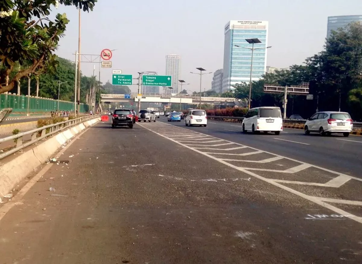Jelang Kedatangan Prabowo Resmikan SPPG Polri, Pengendara Diminta Hindari Jalur Slipi-Palmerah Barat