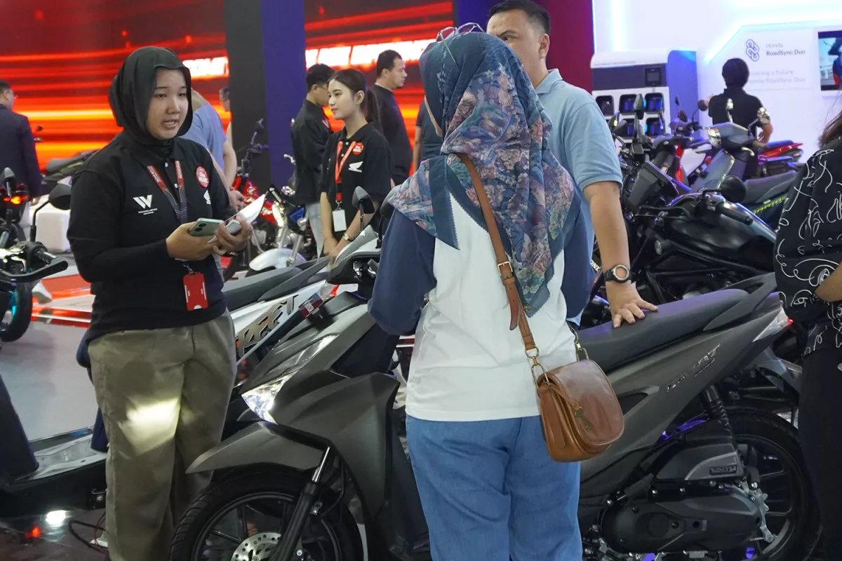 Diserbu Pengunjung, Honda Bukukan Lebih dari 500 Unit Penjualan di IIMS 2026