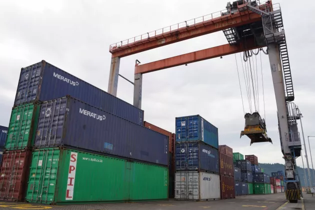 IPC TPK Tambah Reach Stacker, Perkuat Layanan Petikemas Teluk Bayur