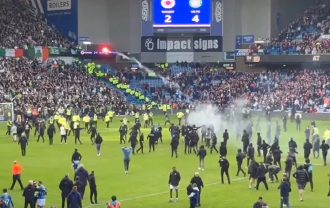 Stadion Ibrox Ricuh: Suporter Rangers dan Celtic Bentrok Usai Drama Penalti Piala Skotlandia