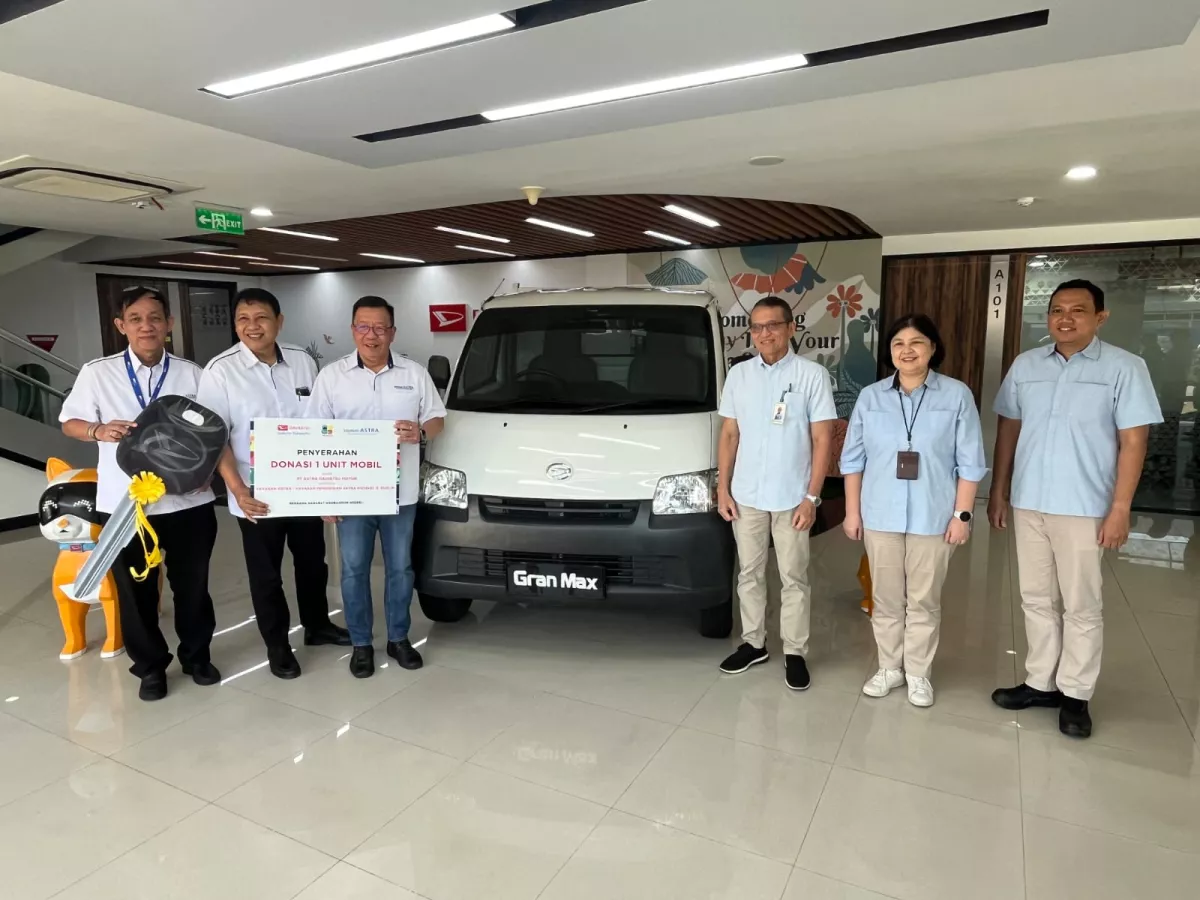 Daihatsu Donasikan Mobil, Perkuat Pemberdayaan Pendidikan dan Kesejahteraan Masyarakat di Sumba