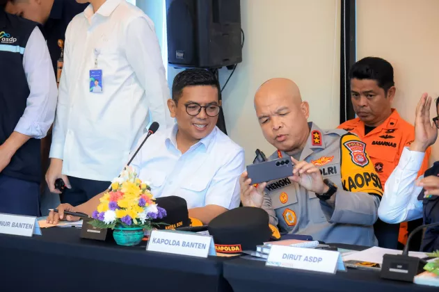 Pastikan Kesiapan Mudik Lebaran 2026, Andra Soni dan Dimyati Cek Pelabuhan Merak