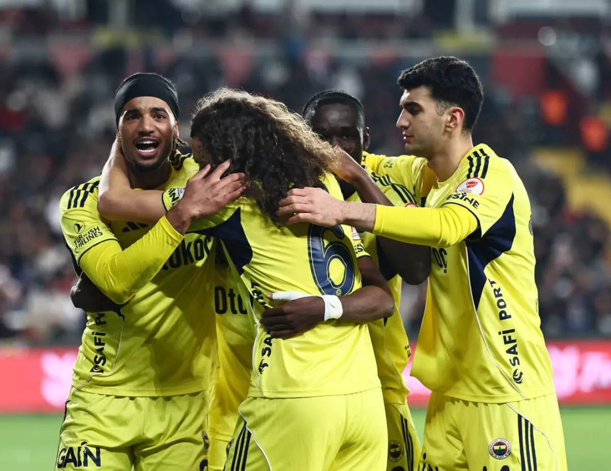 Analisis dan Prediksi Skor Fenerbahce vs Gaziantep: Rekor Pertemuan Berpihak pada Tuan Rumah!