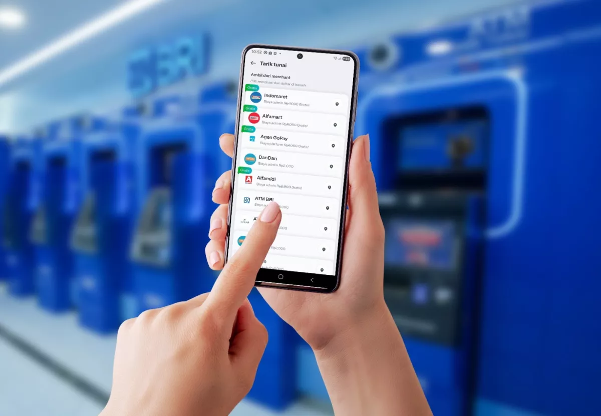 Mudahkan Akses Uang Tunai, BRI Perkenalkan Fitur Tarik Tunai Saldo GoPay Melalui Lebih dari 19 Ribu Jaringan ATM & CRM