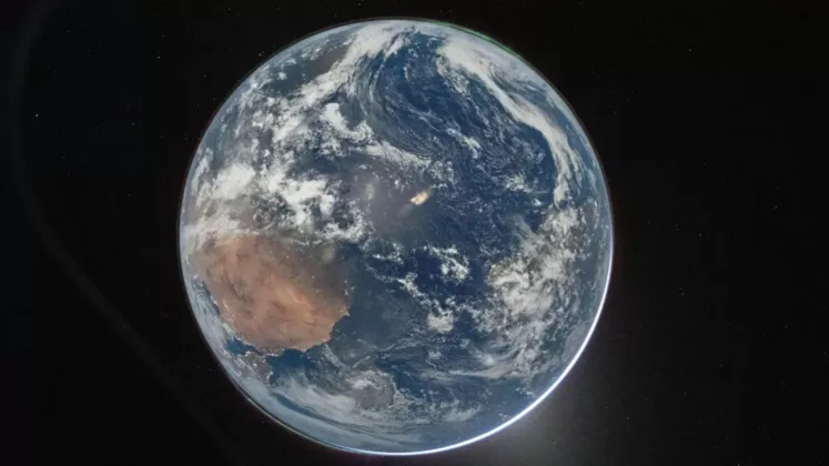 Dari Luar Orbit, Awak Artemis II Abadikan Bumi dengan Detail Menakjubkan