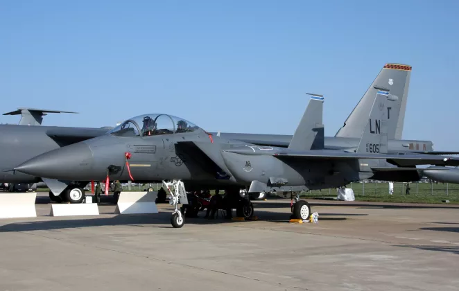 Operasi 'Gila' di Jantung Isfahan: Kopilot Jet Tempur F-15 AS Berhasil Lolos dari Kepungan Iran!