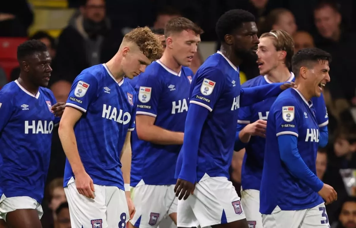 Analisis dan Prediksi Skor Ipswich vs Birmingham: Kedua Kubu Dihantui Badai Cedera!