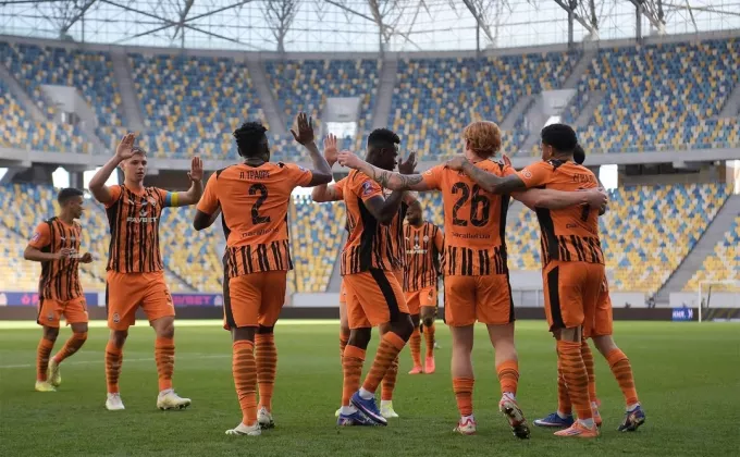 Analisis dan Prediksi Skor Shakhtar Donetsk vs AZ Alkmaar: Kedua Tim Punya Modal Positif!