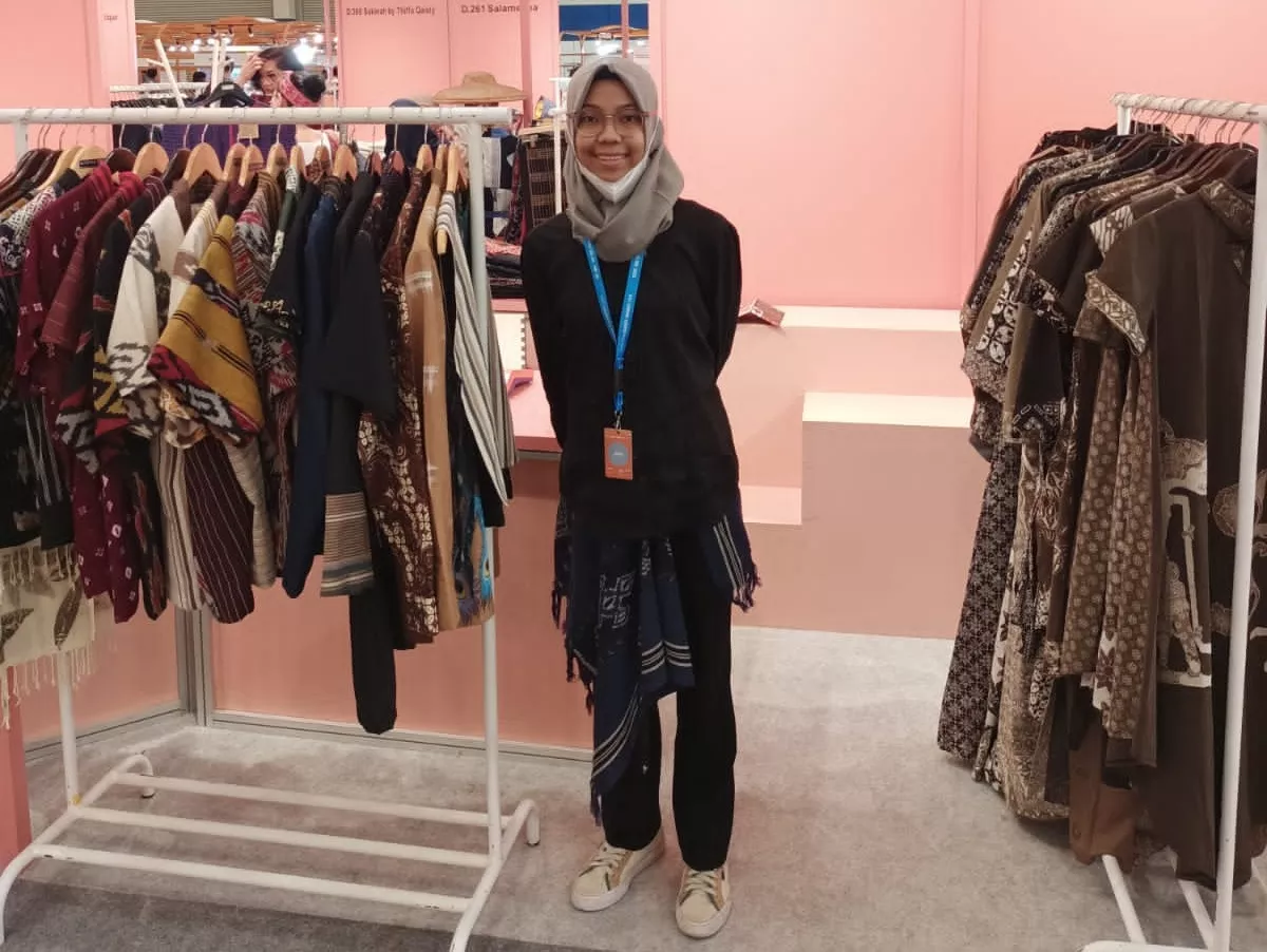 Dari Keterbatasan Jadi Kekuatan, Kisah Perempuan Difabel Semarang Kembangkan Usaha Fashion Berdaya Saing Bersama LinkUMKM BRI