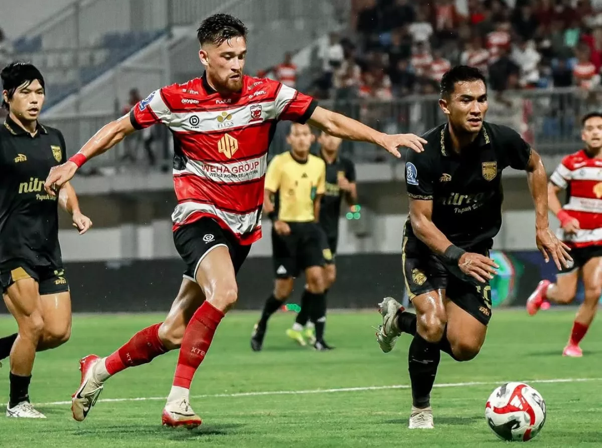 Analisis dan Prediksi Skor Madura United vs Persik Kediri: Tuan Rumah Sedikit Diunggulkan!
