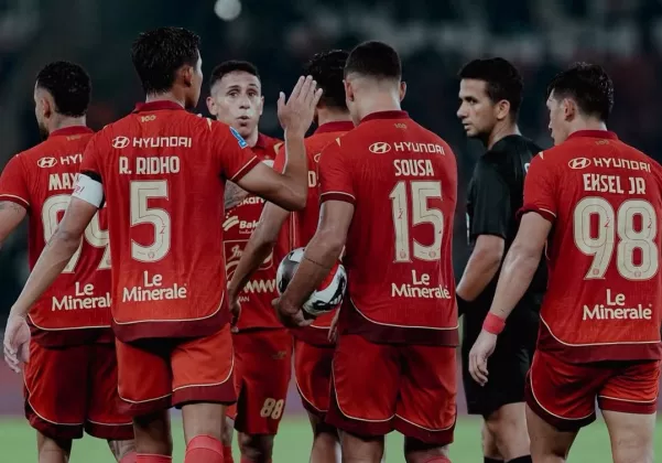 Analisis dan Prediksi Skor Persija Jakarta vs Persebaya Surabaya: Macan Kemayoran Unggul Head to Head!