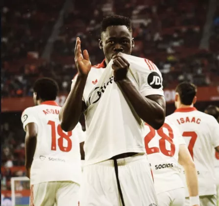 Hasil Sevilla vs Atletico Madrid: Menang 2-1, Sevilla Keluar dari Zona Degradasi Liga Spanyol