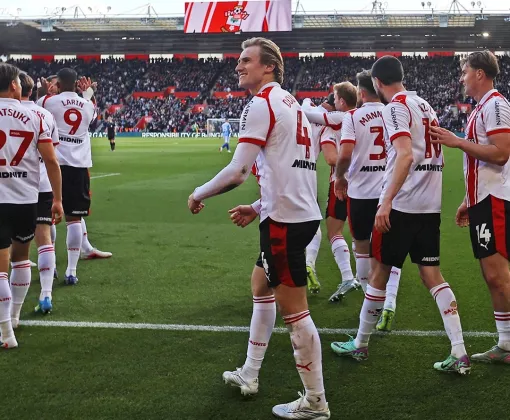 Analisis dan Prediksi Skor Southampton vs Blackburn: Pertarungan Dua Tim Bermental Baja di St Mary's!