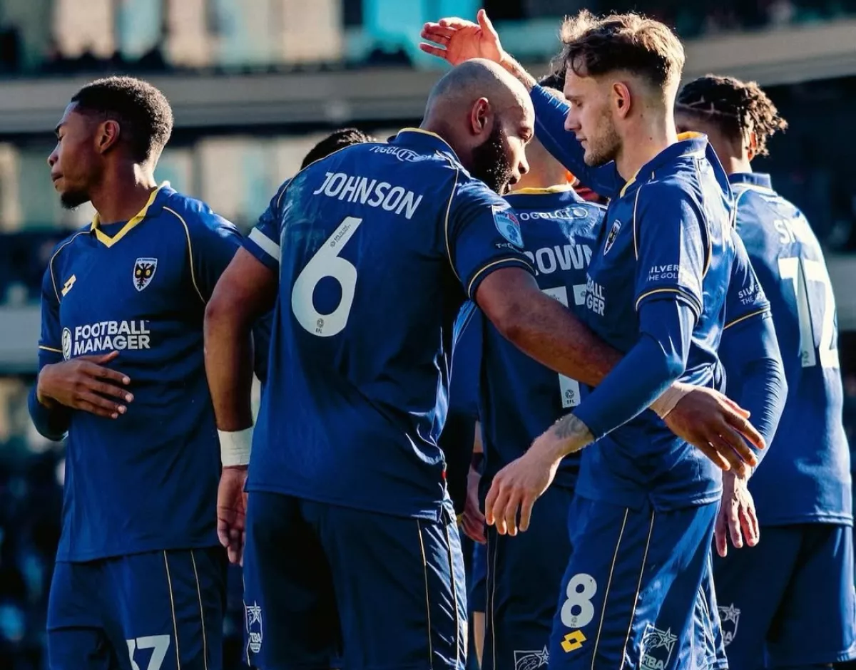 Analisis dan Prediksi Skor AFC Wimbledon vs Stockport County: Laga Krusial Papan Atas dan Bawah!