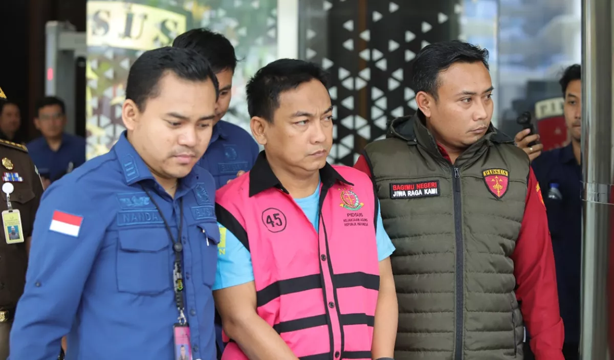 Kejagung Tetapkan Ketua Ombudsman HS Tersangka Korupsi Tata Kelola Nikel, Diduga Terima Suap Rp1,5 Miliar