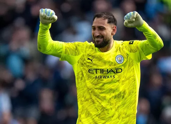 Blunder Fatal Gianluigi Donnarumma Nyaris Gagalkan Kemenangan City atas Arsenal