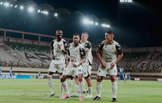 Analisis dan Prediksi Skor PSIM vs Persija Jakarta: Macan Kemayoran Incar Hattrick!