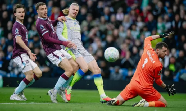 Manchester City vs Burnley, The Citizens Naik ke Puncak Klasemen Liga Inggris, Tuan Rumah Terdegradasi