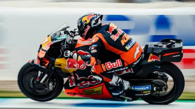 Hujan Jerez Jadi Petaka, Acosta Akui Blunder Kecil Berujung Fatal