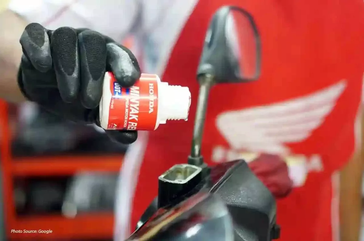 Jangan Abaikan Minyak Rem Motor, Penggantian Rutin Penting Demi Keselamatan Berkendara