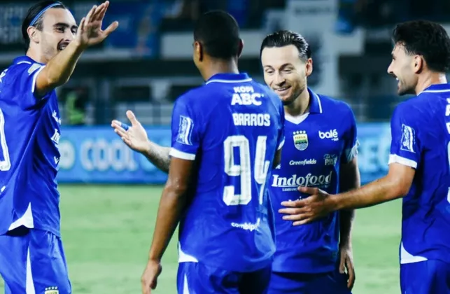 Persib Bandung Kena Sanksi FIFA, Dilarang Daftarkan Pemain Baru, Ini Kasusnya