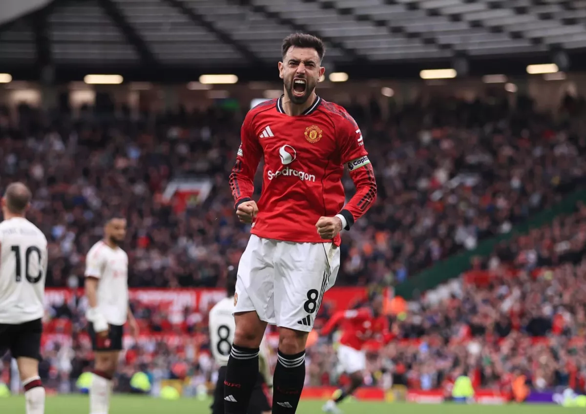 KONTROVERSI! Premier League Batalkan Assist Bruno Fernandes Lawan Liverpool