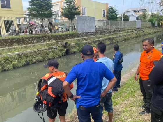 Tim SAR Gabungan Temukan Korban Tenggelam di Gading Serpong, Jasad Dievakuasi ke RSUD Tangerang