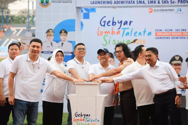 Mendikdasmen Abdul Mu’ti Apresiasi Terobosan Andra Soni Gratiskan Sekolah Swasta di Banten