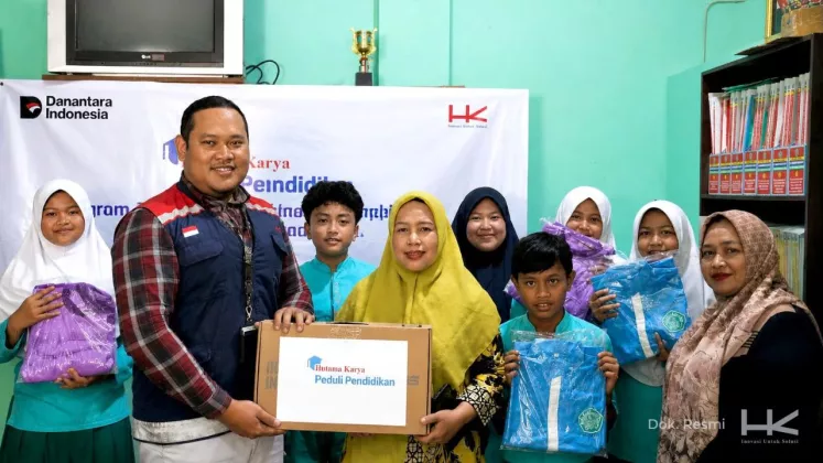 Dari Ruang Belajar Layak, Hutama Karya Dorong Pendidikan Berkualitas untuk Generasi Masa Depan Indonesia
