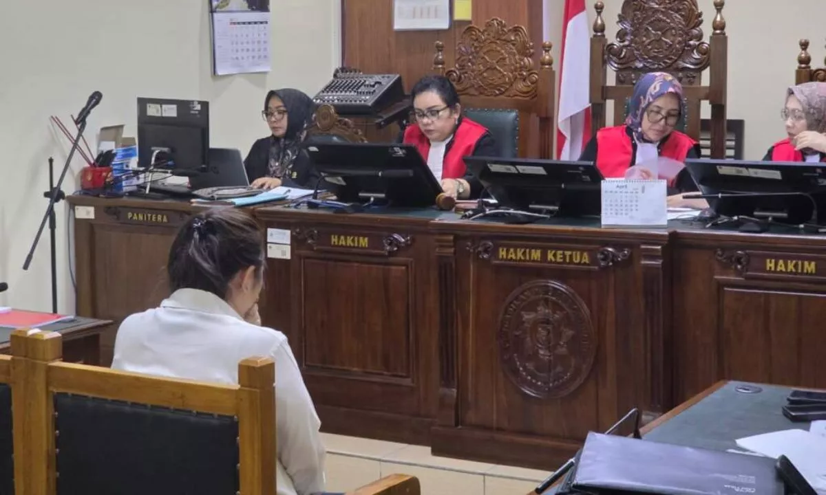 Dinilai Terlalu Ringan, Tuntutan 2 Tahun Penjara Julia binti Djohar Tobing Menuai Aksi Protes