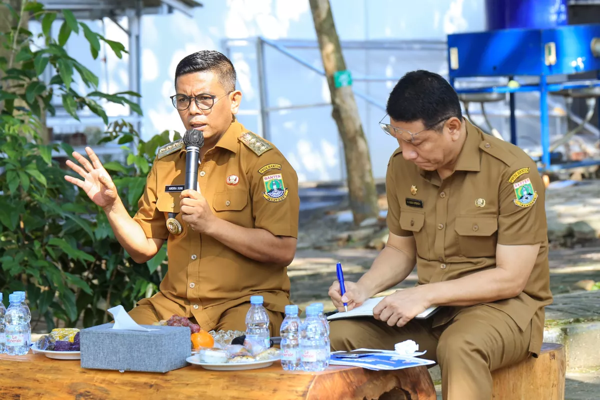 Gubernur Andra Soni Perintahkan Jajarannya Respons Cepat Kebutuhan dan Permasalahan di Masyarakat