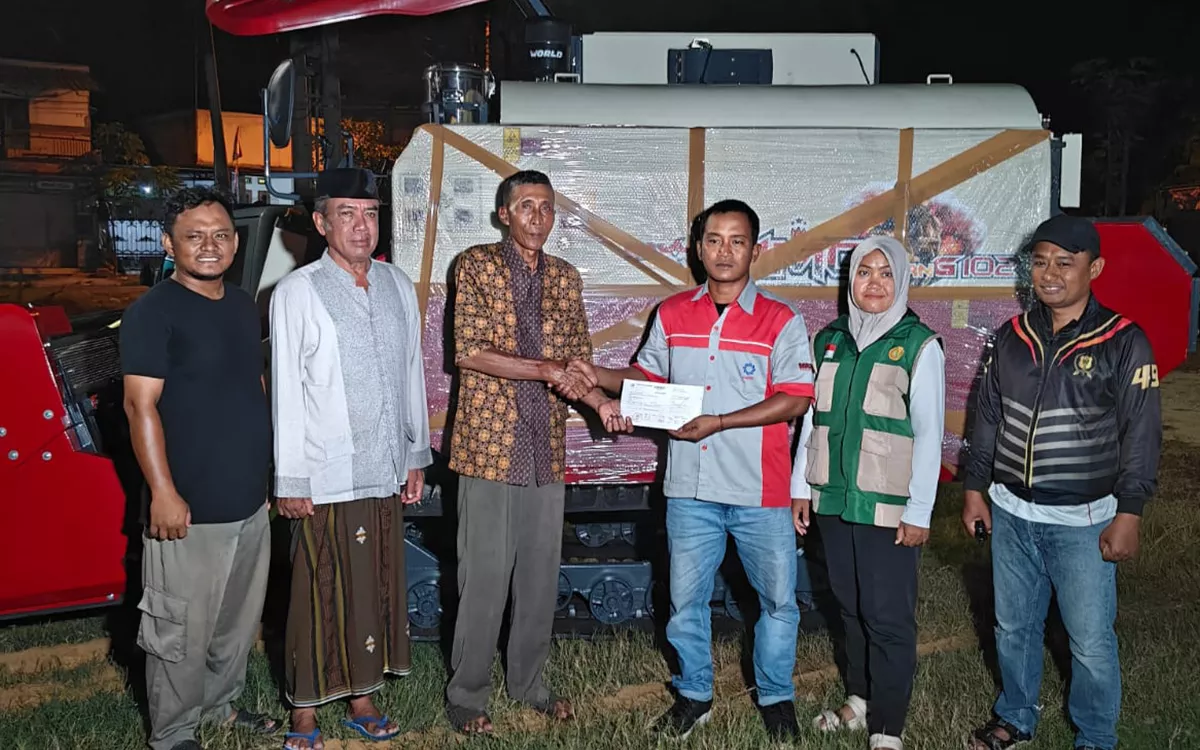 Kementan: Bantuan Presiden Sudah Tiba, Petani Tuban Kini Dapat Panen Jagung dengan Mesin Canggih