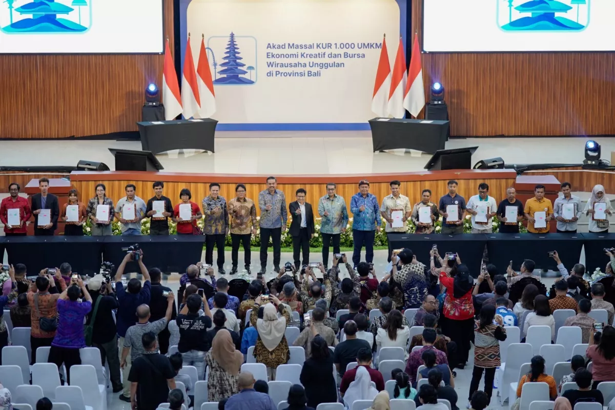 BRI bersama Pemerintah Dorong Penguatan Ekonomi Kreatif di Bali Melalui Akad Massal KUR 1.000 UMKM