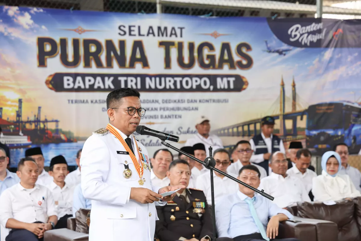 Hadiri Purna Tugas Dua Pejabat Eselon II, Gubernur Andra Soni Minta Dedikasi Tiada Henti untuk Masyarakat
