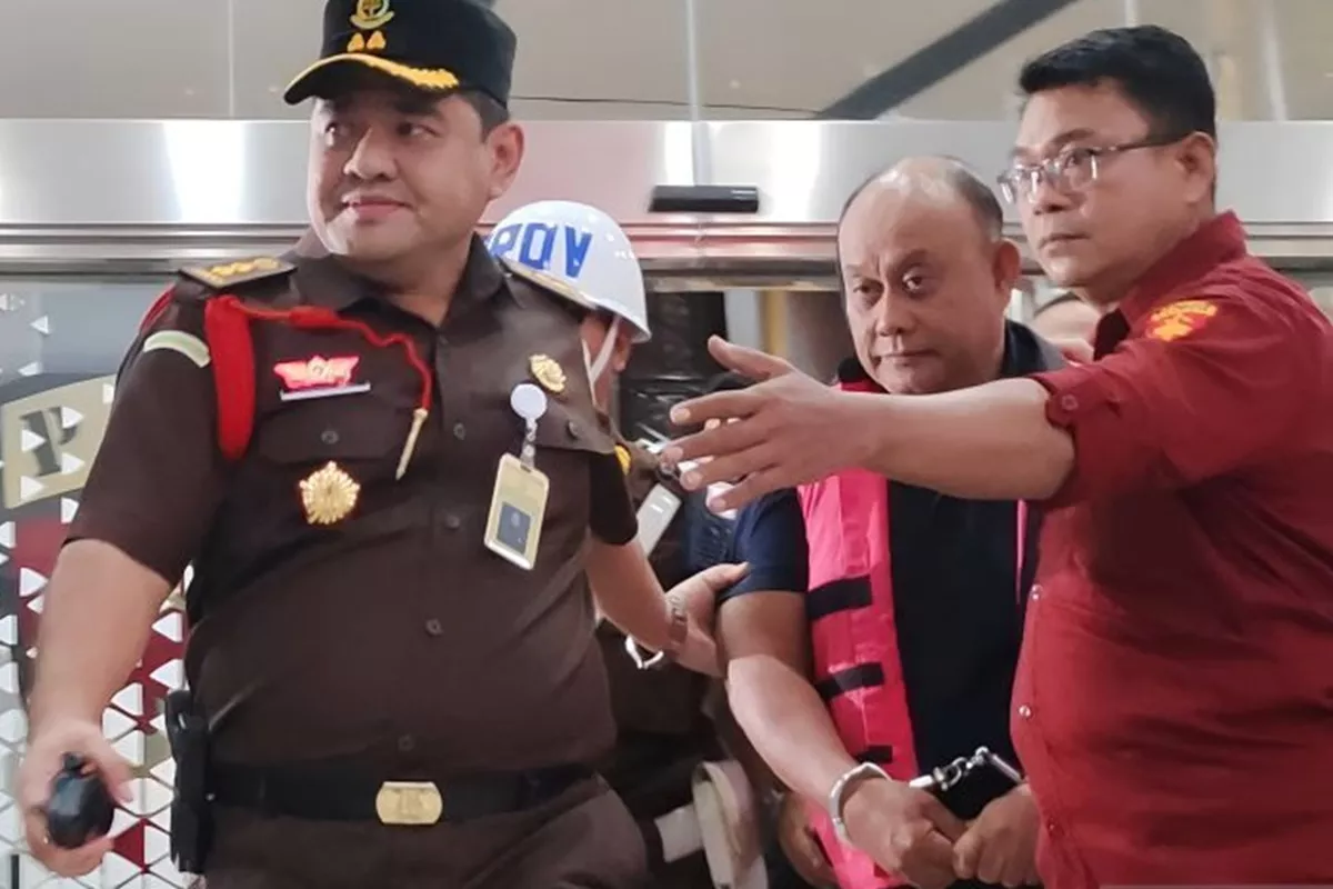 Proses Penangkapan Mantan Petinggi BGN: Kejagung Jemput Paksa Dadan, Lodewyk, dan Sony!