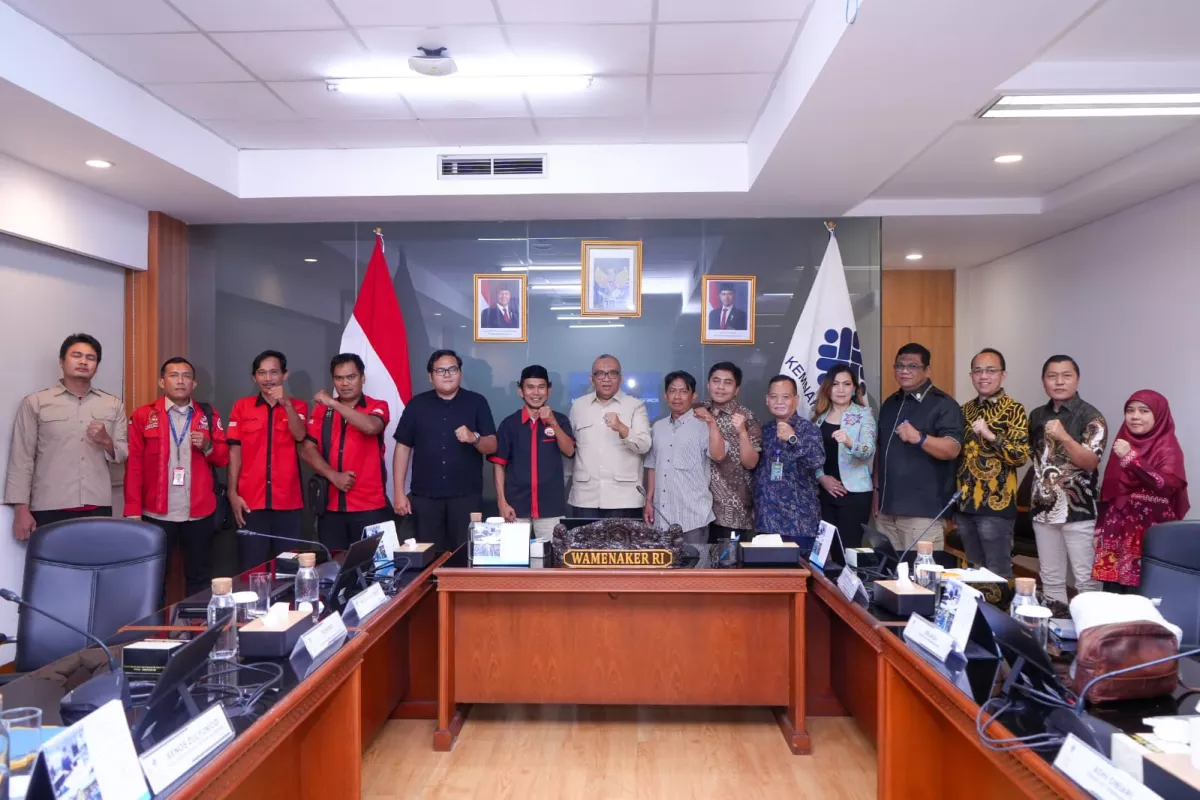 Wamenaker: Keterlibatan Serikat Pekerja Penting dalam Penyempurnaan Regulasi Ketenagakerjaan
