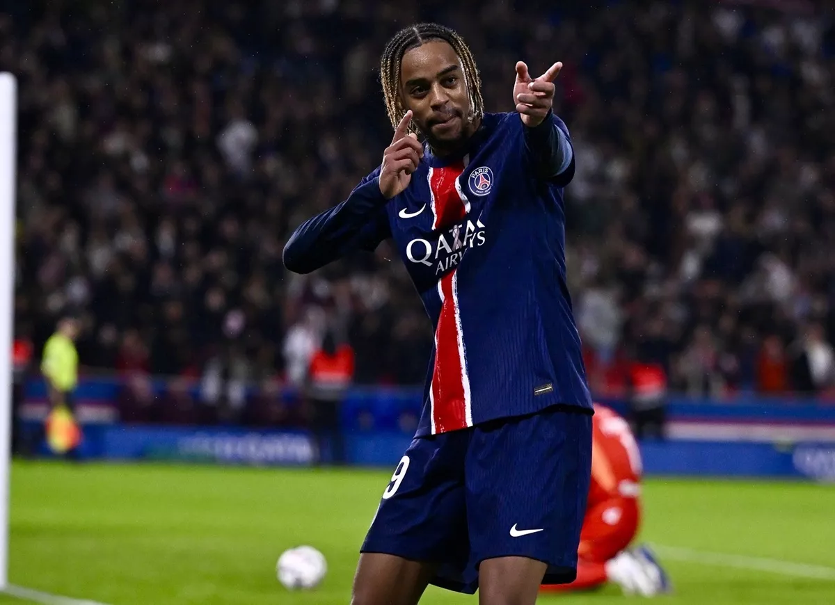 Strategi Senyap Liverpool: Manfaatkan Ambisi PSG demi Daratkan Bradley Barcola!