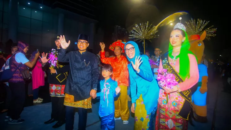 Tangsel Tampilkan Harmoni Budaya Betawi dan Tionghoa di Karnaval Rakernas APEKSI 2026 Medan