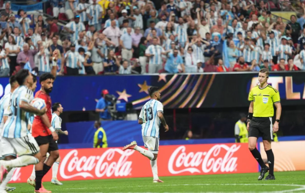 Argentina vs Mesir 3-2, Ini Dua Keputusan Wasit yang Kontroversial hingga Para Firaun Geram!