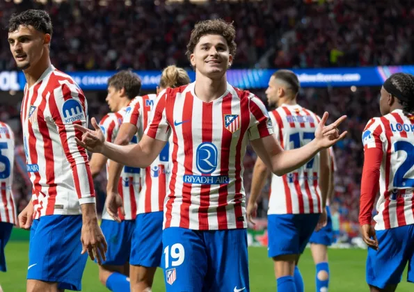 Sinyal Hijau dari Camp Nou! Lamine Yamal Buka Pintu Lebar untuk Julian Alvarez