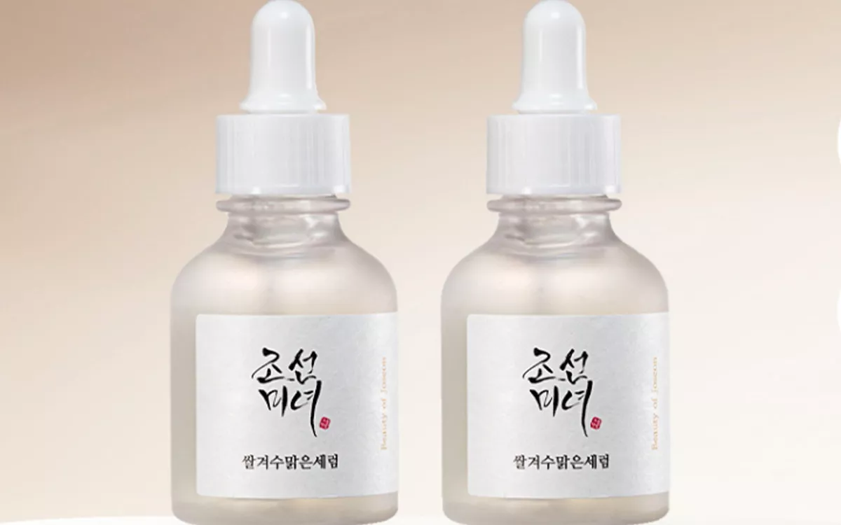 Wajib Punya! 5 Serum Alpha Arbutin Ampuh Atasi Kulit Kusam dan Noda Hitam