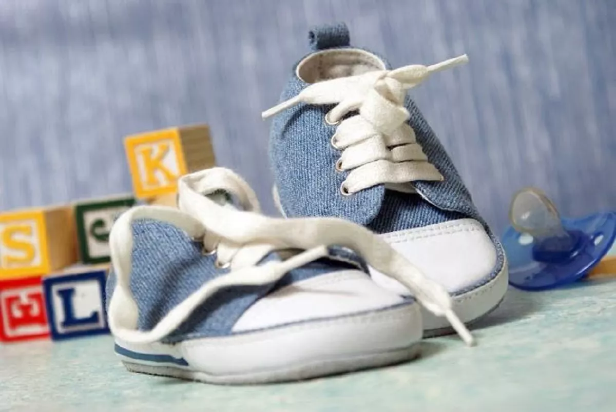 Jangan Asal Beli, Ini 5 Tips Memilih Sepatu Anak yang Tepat