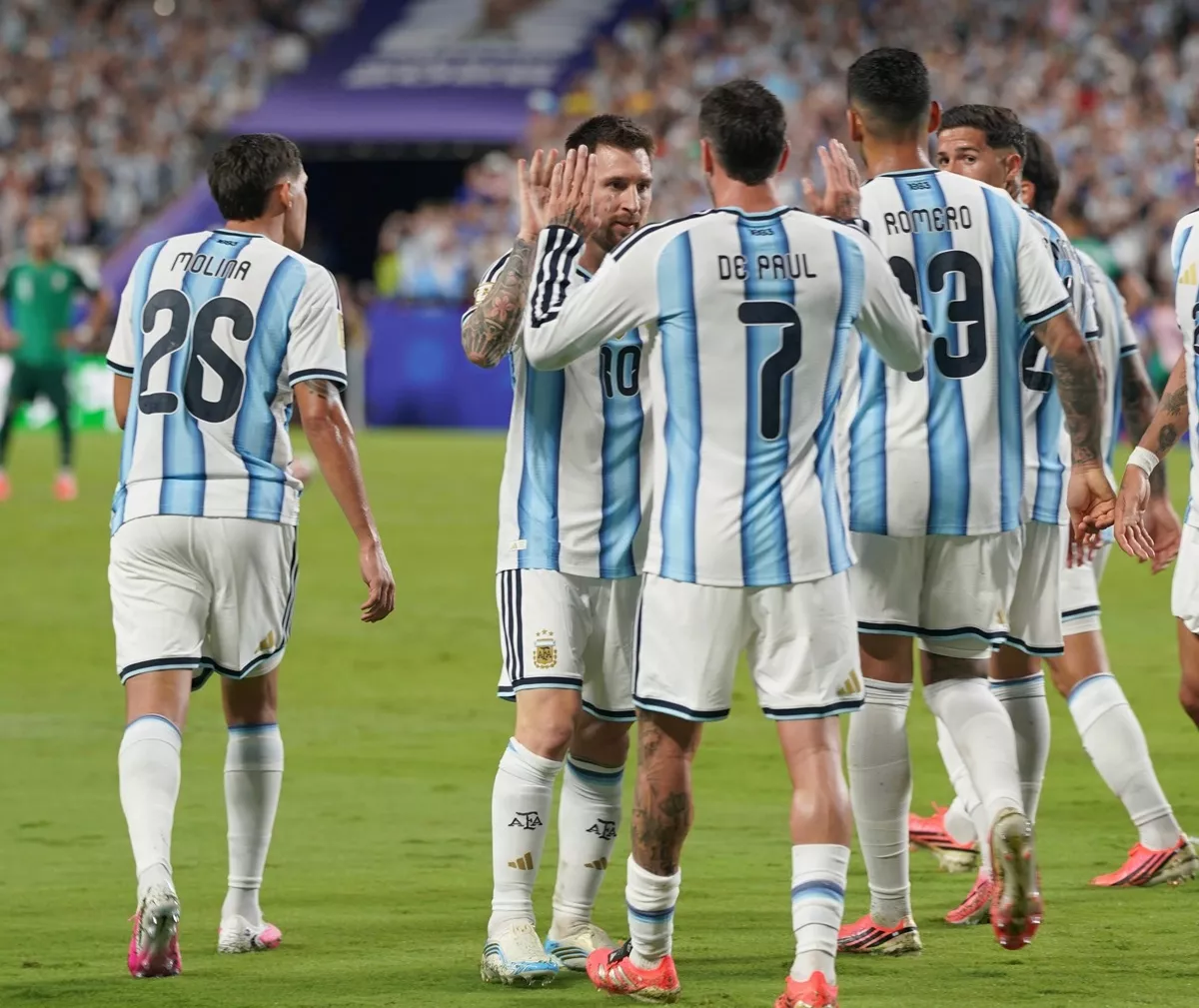 Prediksi Susunan Pemain Argentina vs Inggris: Dilema Lini Depan Scaloni!