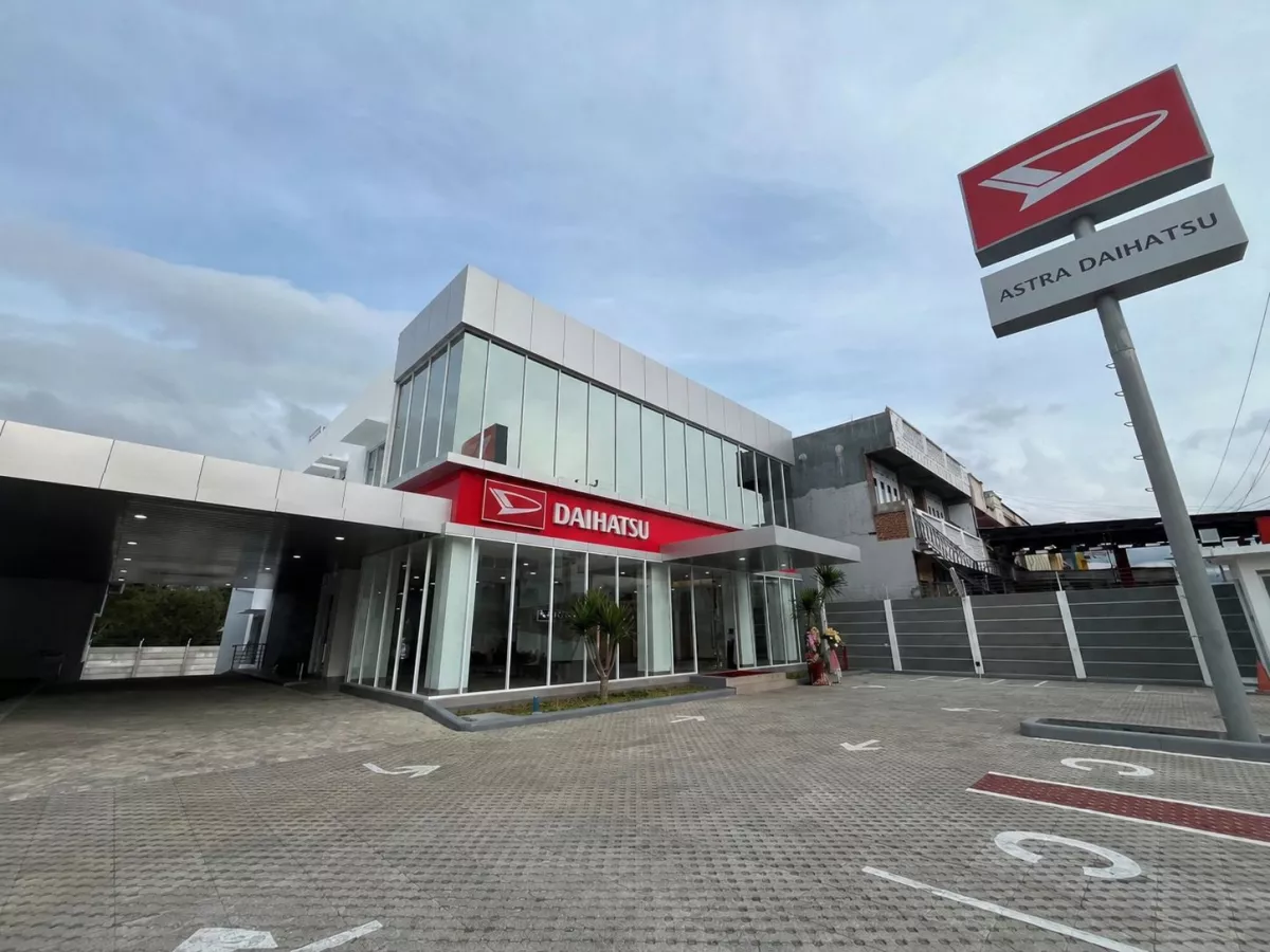 Astra Daihatsu Resmikan Outlet Baru Bukittinggi, dengan Layanan Lengkap