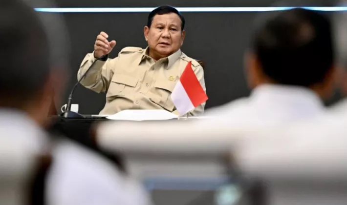 Prabowo Putuskan Koperasi Desa Merah Putih Salurkan Bansos dan Serap Gabah Petani